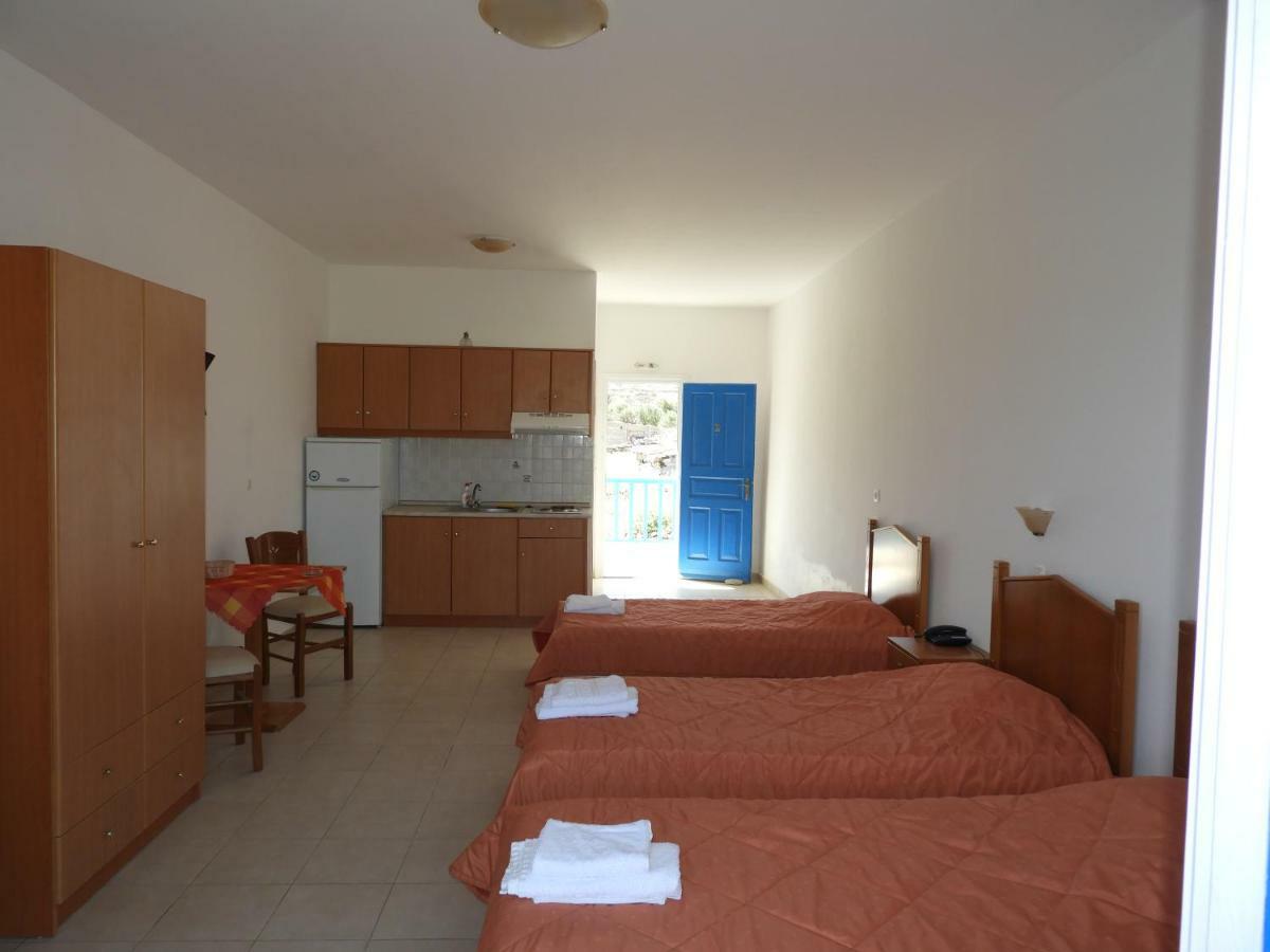 Aeriko Hotel Apartments Agia Marina  외부 사진