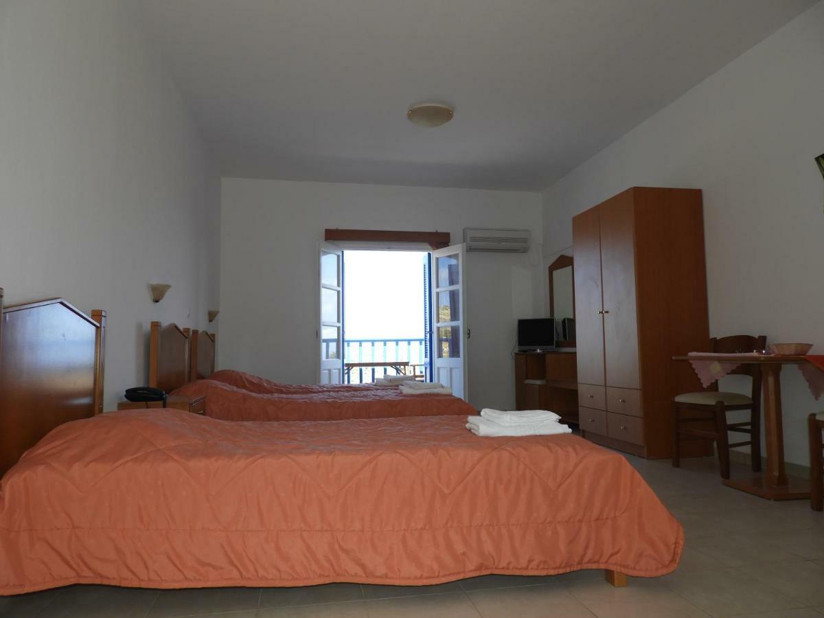 Aeriko Hotel Apartments Agia Marina  외부 사진